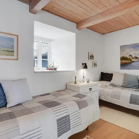 Holiday home Gorgeous In With Wifi Glesborg